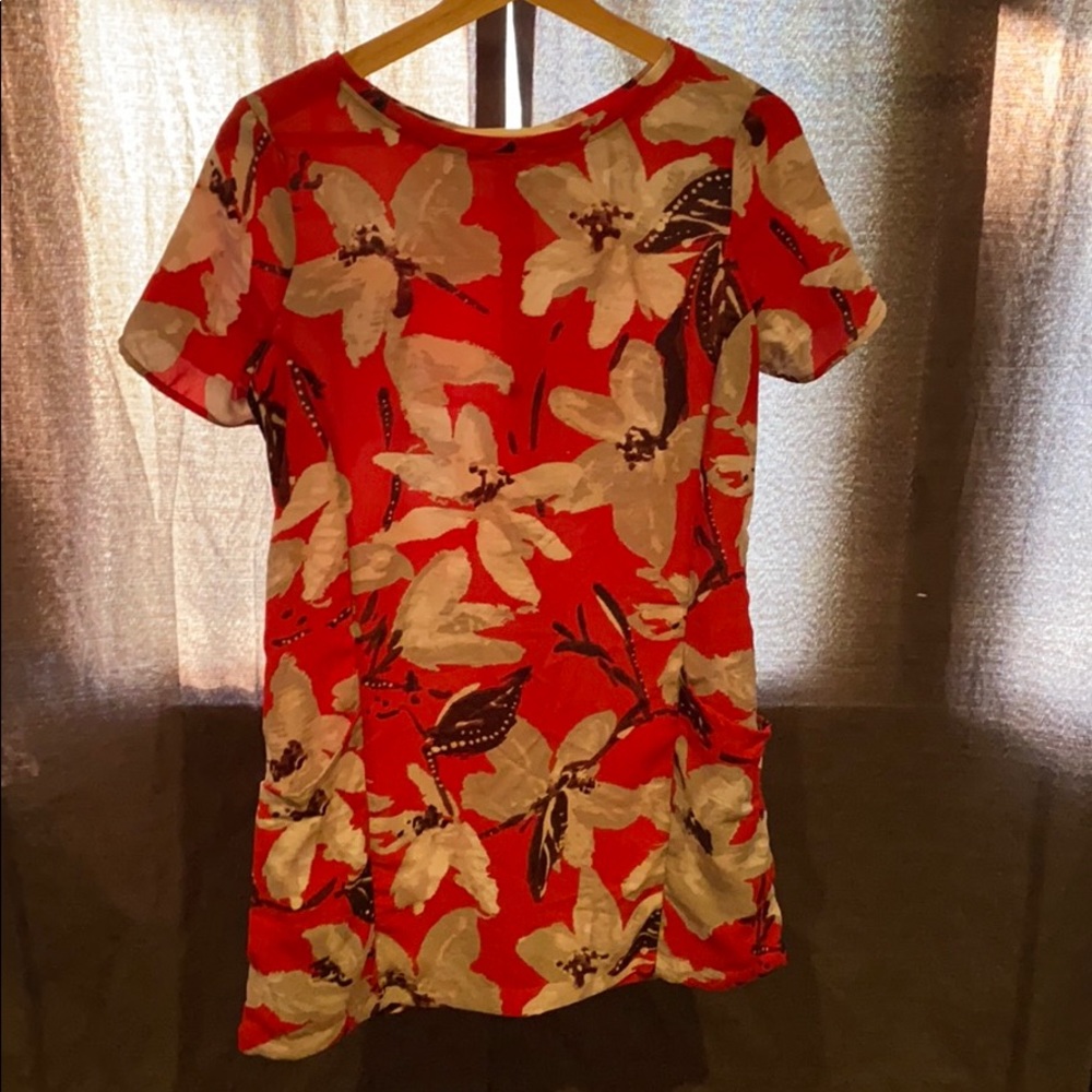 🎉FINAL MARKDOWN🎉- ABERCROMBIE red floral mini dress - XS
